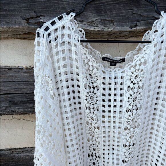 Boston Proper Crochet Poncho in White - Picture 3 of 8
